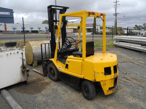 Yale GDP25 diesel forklift