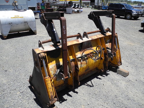 4 in 1 loader bucket