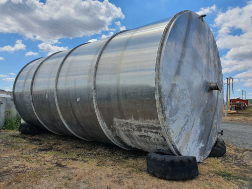 110,000L stainless steel tank