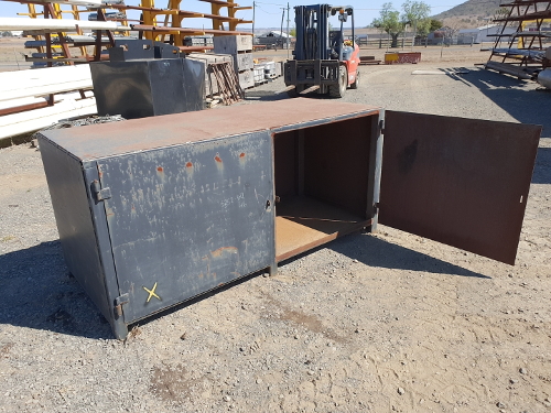 2100x900mm workbench for sale at NKF group pty ltd